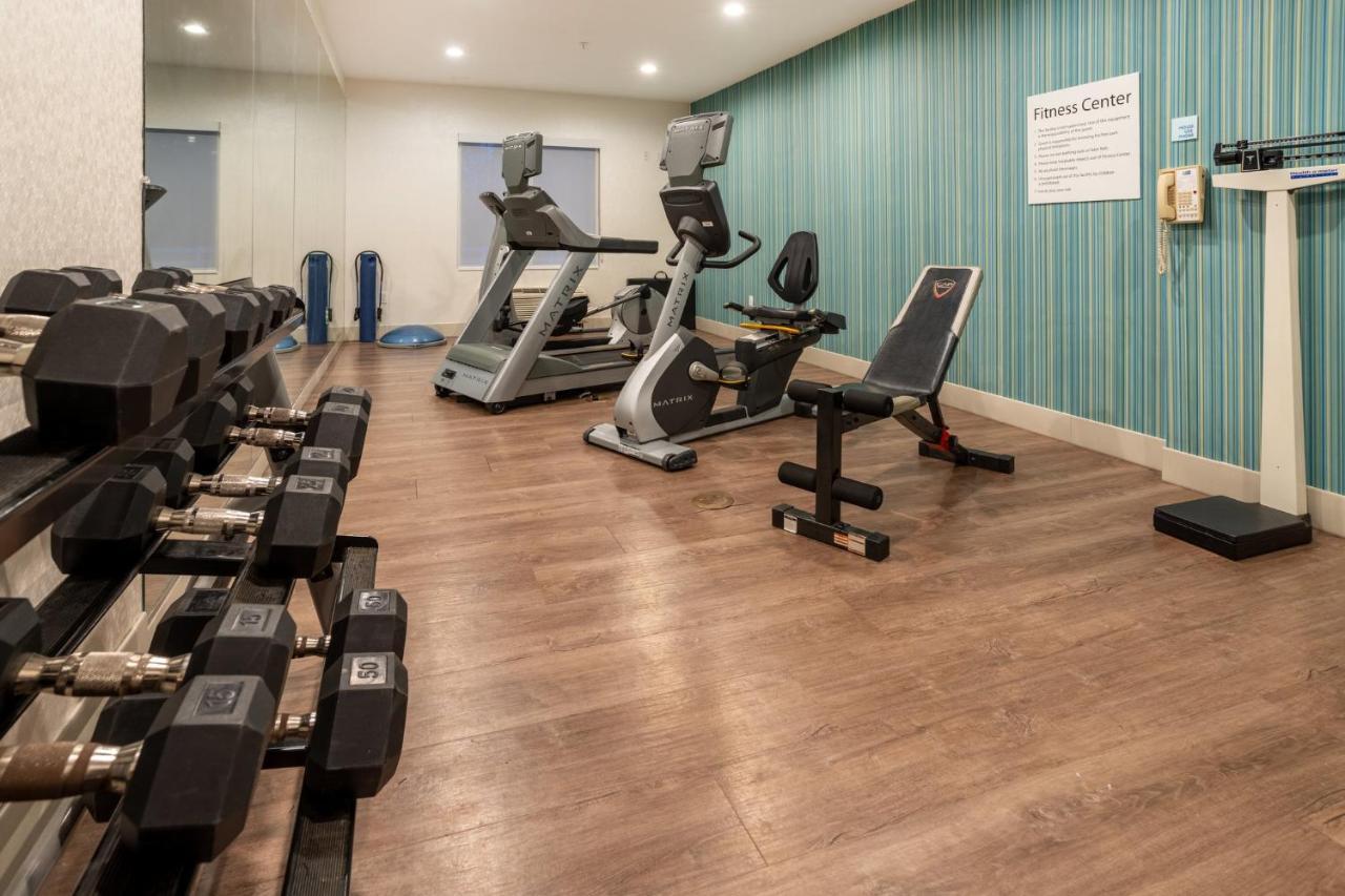 Holiday Inn Express Hotel & Suites Salisbury - Delmar By Ihg Eksteriør bilde