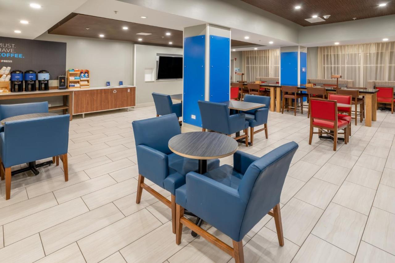 Holiday Inn Express Hotel & Suites Salisbury - Delmar By Ihg Eksteriør bilde