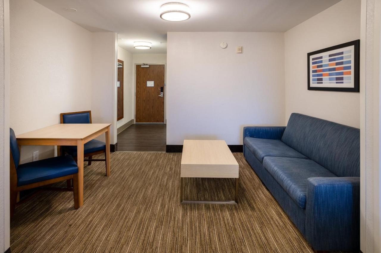 Holiday Inn Express Hotel & Suites Salisbury - Delmar By Ihg Eksteriør bilde