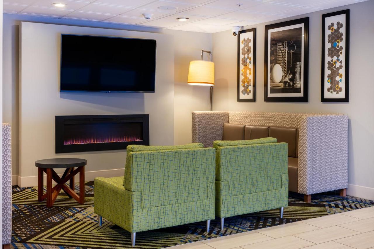 Holiday Inn Express Hotel & Suites Salisbury - Delmar By Ihg Eksteriør bilde