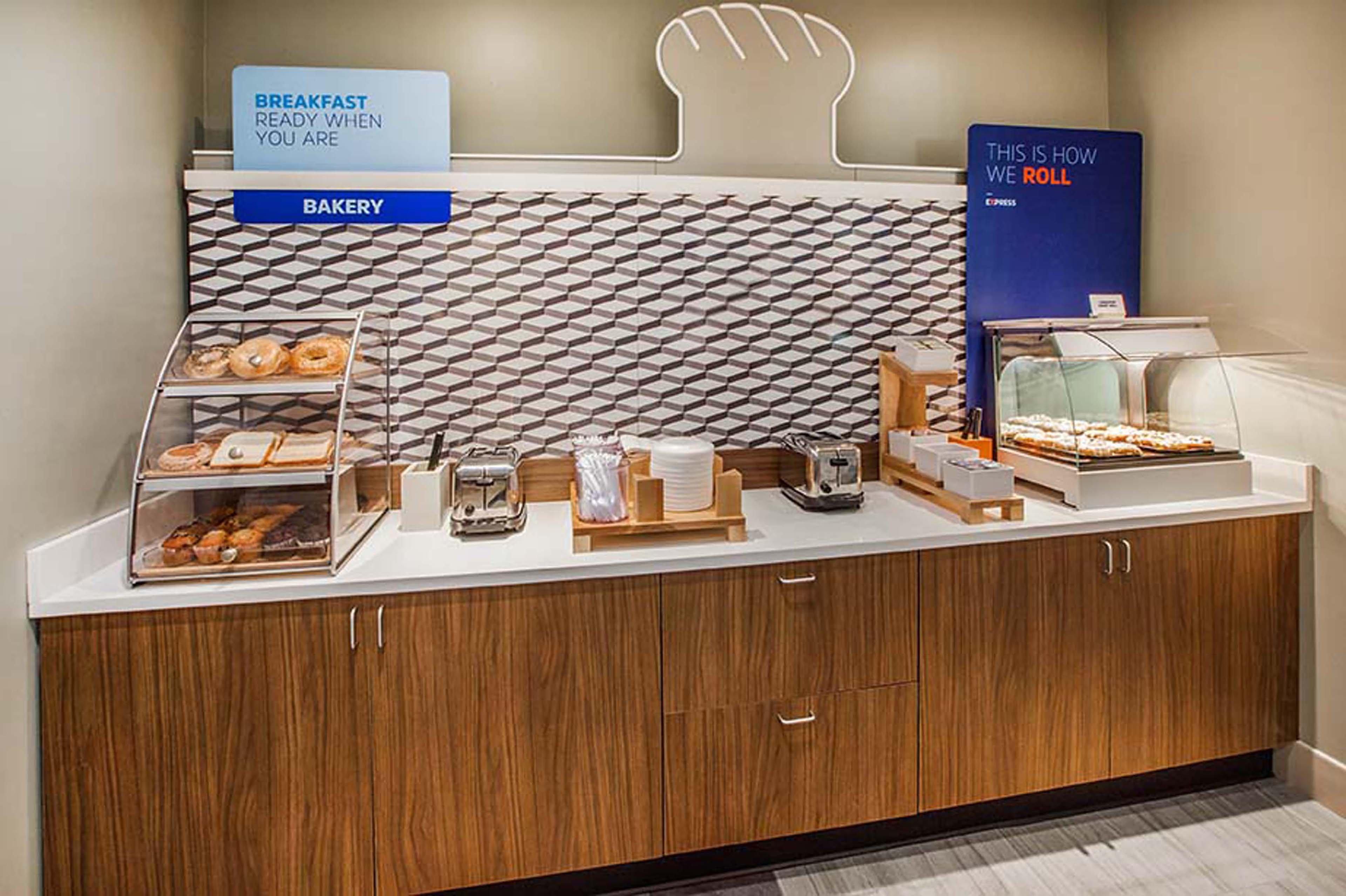 Holiday Inn Express Hotel & Suites Salisbury - Delmar By Ihg Eksteriør bilde