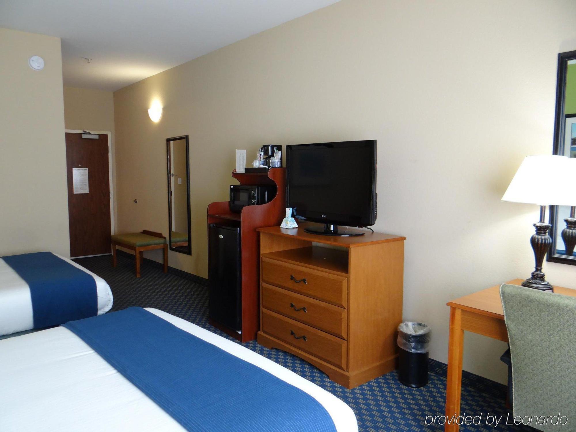 Holiday Inn Express Hotel & Suites Salisbury - Delmar By Ihg Eksteriør bilde